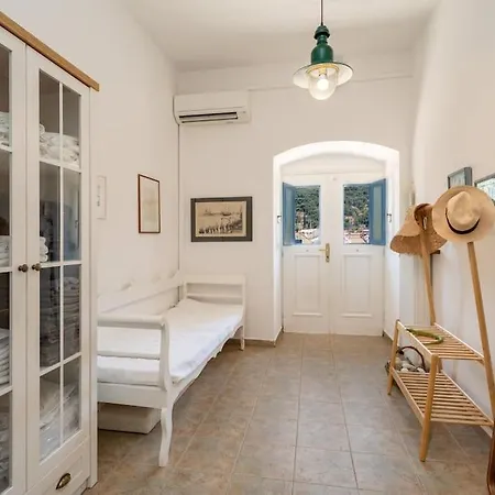 Nonna House * איה אפימיה